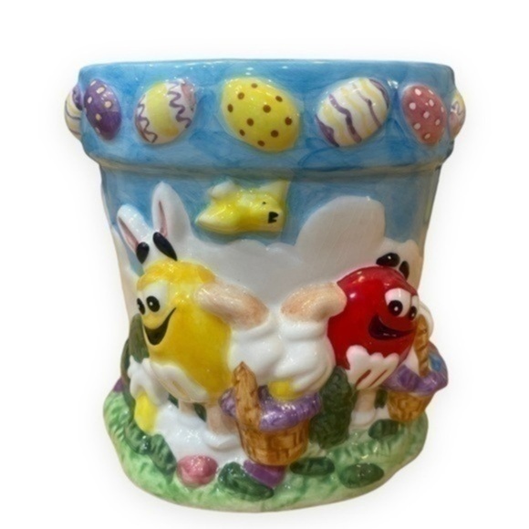 M&M’s Ceramic Easter Flower Pot - Picture 1 of 4